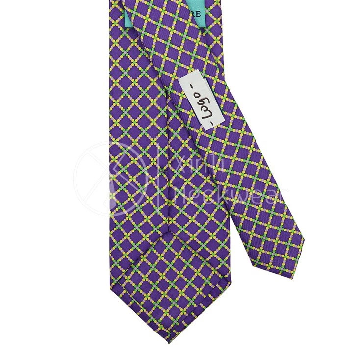 Dog Tooth Tie