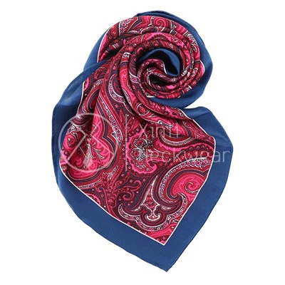 사각 꽃무늬 스카프